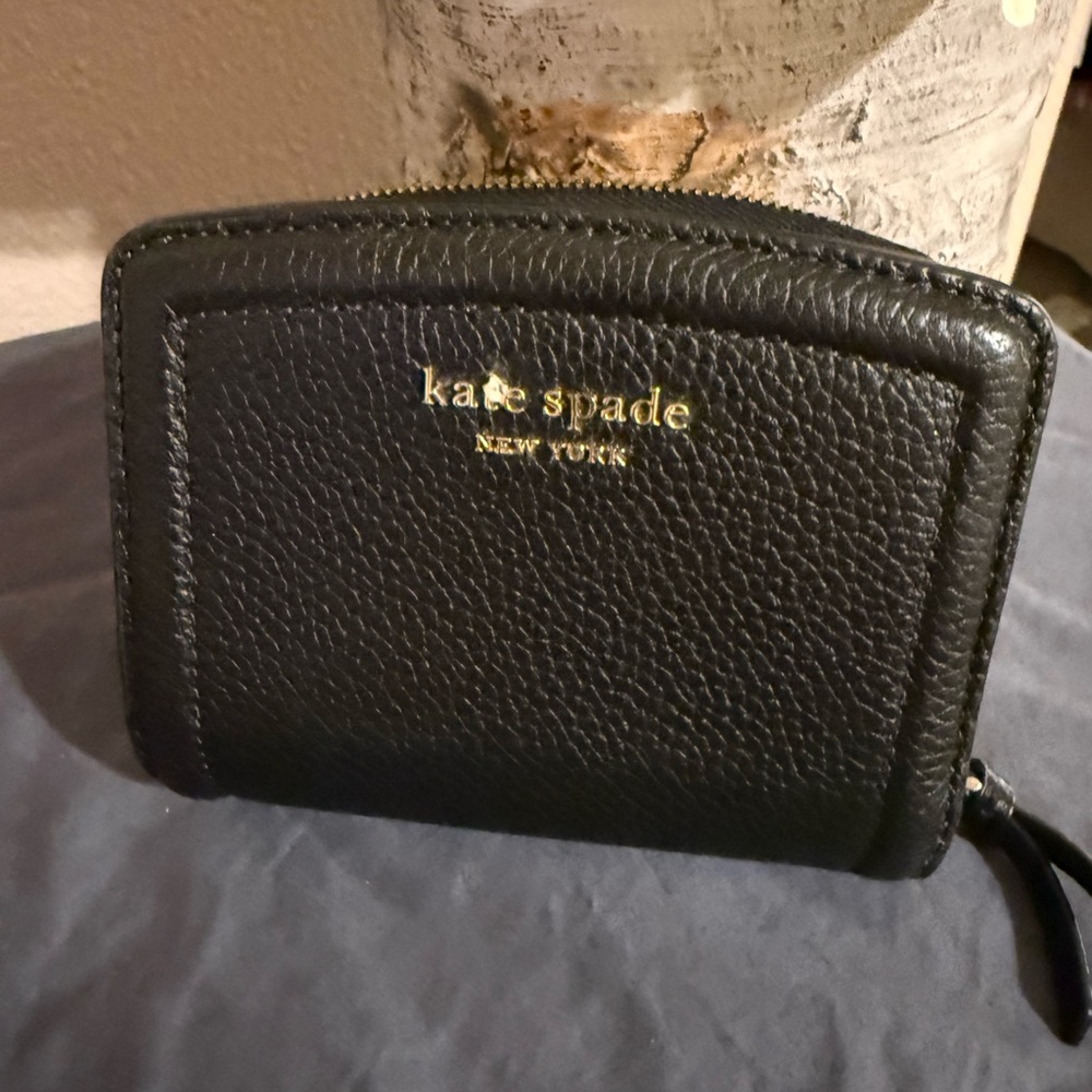 Kate Spade Black Textured Wallet